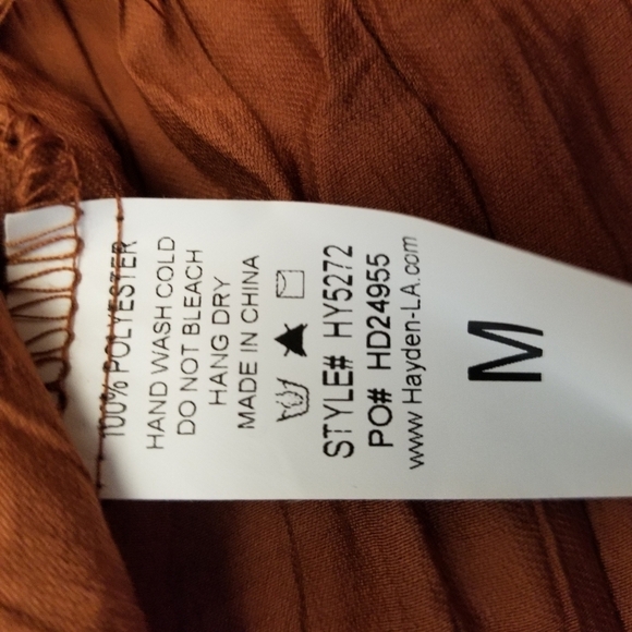 {M} Hayden Exaggerated Open Ruffled Dolman Sleeve Dress in Brick - Picture 10 of 10